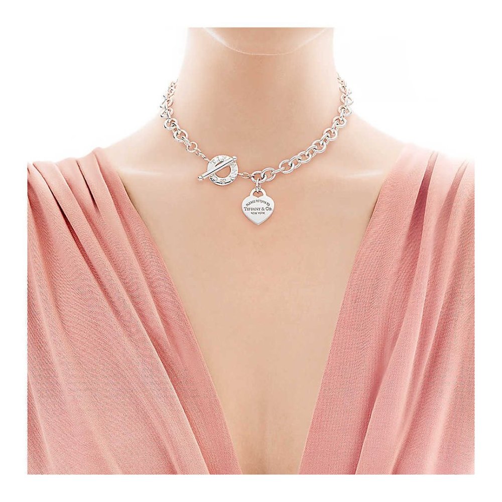 Return to Tiffany Heart Tag Toggle Necklace -NWOT